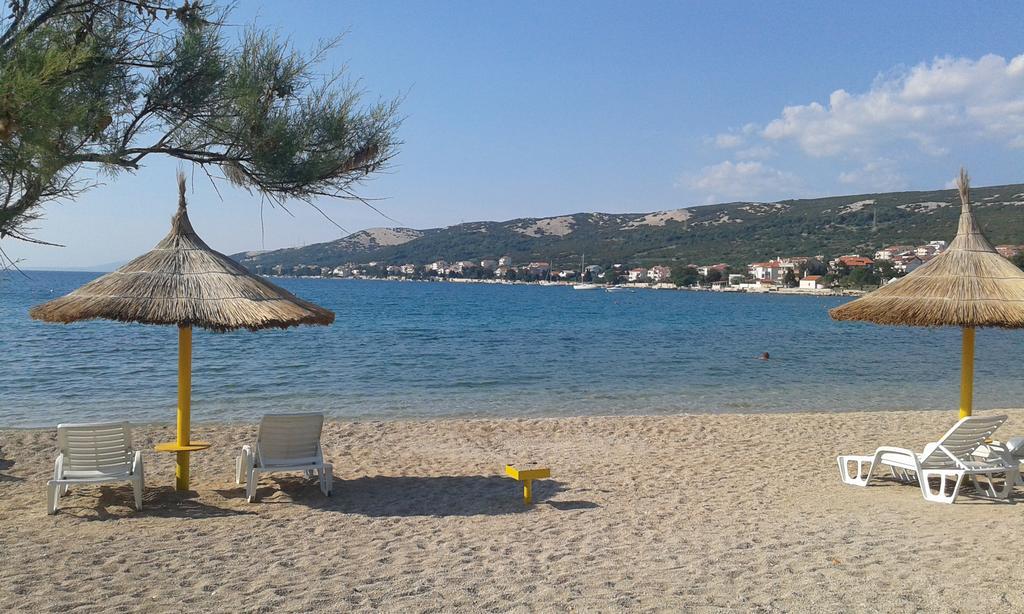 Apartment Silvija Novalja Dış mekan fotoğraf