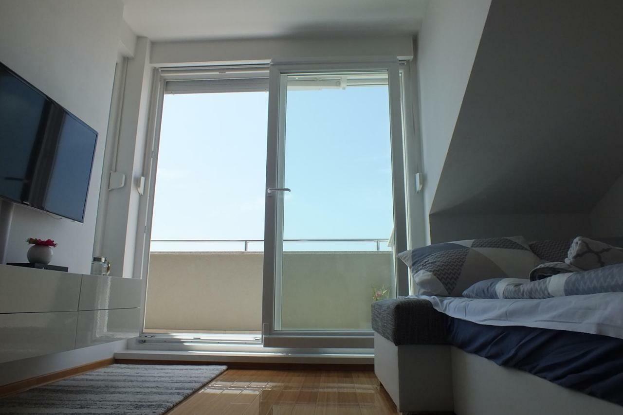 Apartment Silvija Novalja Dış mekan fotoğraf