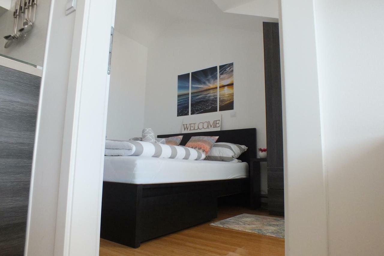 Apartment Silvija Novalja Dış mekan fotoğraf